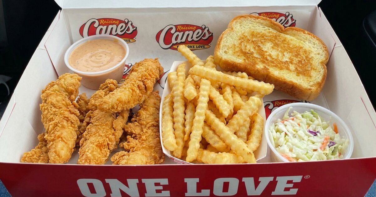 Raising Cane's Macros: Complete Nutrition Guide for Chicken Fingers
